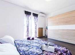 Spacious Zadar Apartments Near Beach