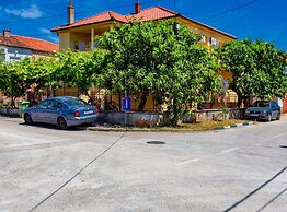 Spacious Zadar Apartments Near Beach