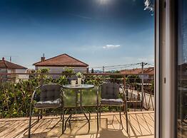 Spacious Zadar Apartments Near Beach