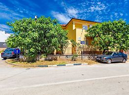 Spacious Zadar Apartments Near Beach