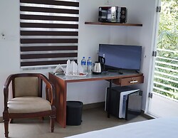 Palatty's Resort