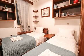 The Writer's House-Liston Corfu