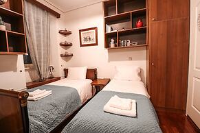 The Writer's House-Liston Corfu