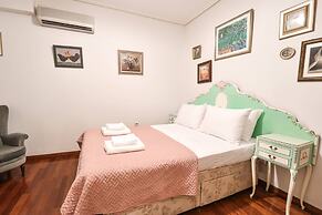 The Writer's House-Liston Corfu