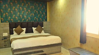 GANGA RIVERFRONT ROOMS AND BANQUET