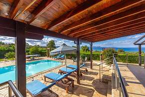 Villa Argaka Heights