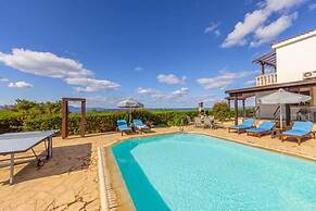 Villa Argaka Heights