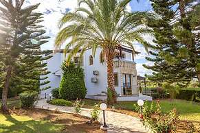 Villa Argaka Heights