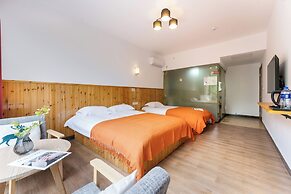 Tonglu You Jian Shui Zhi Lin B&B