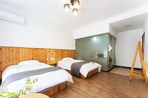 Tonglu You Jian Shui Zhi Lin B&B