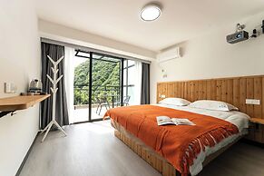 Tonglu You Jian Shui Zhi Lin B&B