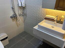 KVG Luxstay TanSonNhat Airport Skycenter