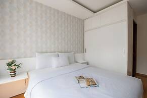 KVG Luxstay TanSonNhat Airport Skycenter