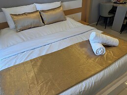 KVG Luxstay TanSonNhat Airport Skycenter