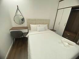 KVG Luxstay TanSonNhat Airport Skycenter