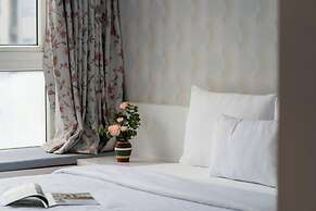 KVG Luxstay TanSonNhat Airport Skycenter