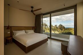 Botanico Villa & Suites