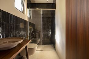 Botanico Villa & Suites