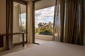 Botanico Villa & Suites