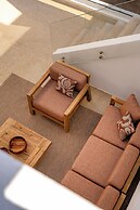 Botanico Villa & Suites