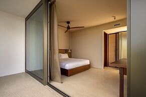 Botanico Villa & Suites