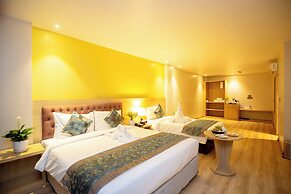 Velvet Luxe Hotel