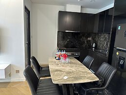 KVG Luxstay West Tower Lumiere Riverside