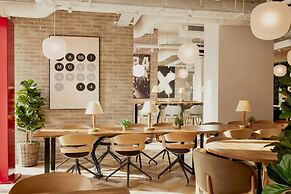 Vita Student-Only Lewisham Exchange