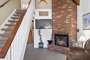 Sleepy Hollow-Walk to CoffeeShop