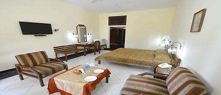 Myna Tourist Resort