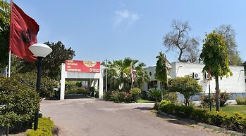 Myna Tourist Resort