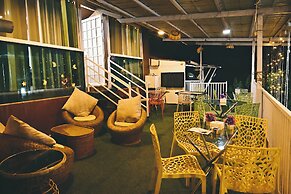 Forrest Homestay Villa