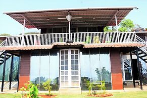 Forrest Homestay Villa