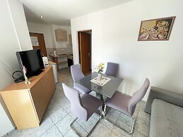 Apartment Fruk 3