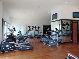 Hillview Apartments