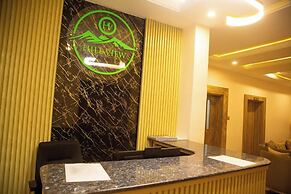 Hillview Apartments