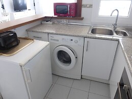 Nice 2 Bedroom Apartment