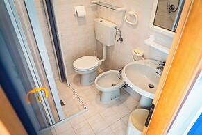 Nice Apartment With Sunny Terrace in Bibione