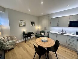 Elliott Terrace by Pureserviced.