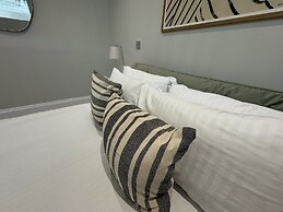 Elliott Terrace by Pureserviced.