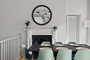 Elliott Terrace by Pureserviced.