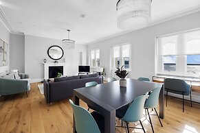 Elliott Terrace by Pureserviced.