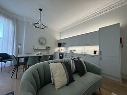 Elliott Terrace by Pureserviced.