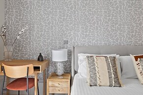 Elliott Terrace by Pureserviced.