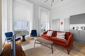 Elliott Terrace by Pureserviced.