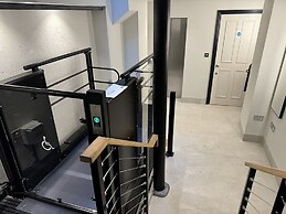 Elliott Terrace by Pureserviced.