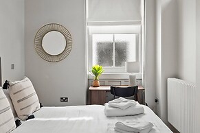 Elliott Terrace by Pureserviced.