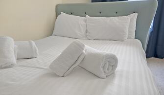 Admiralty Retreat by Pureserviced