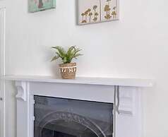 Admiralty Retreat by Pureserviced