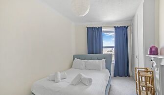 Admiralty Retreat by Pureserviced